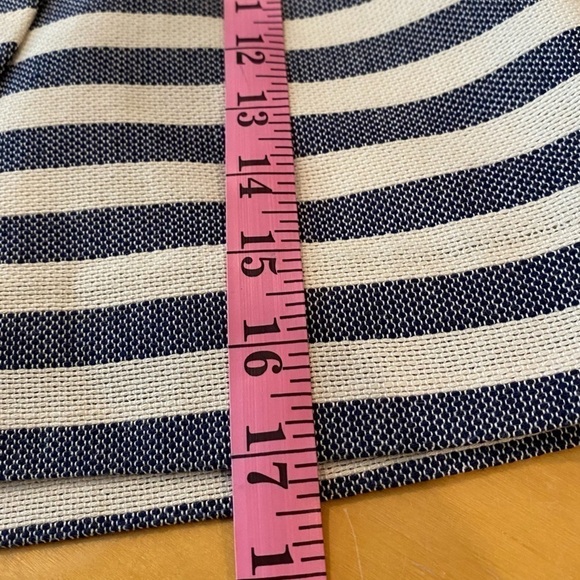 J Crew Factory Asymmetrical Blueish Grey & Cream Stripe Cotton Mini Skirt Sz 00 - Picture 8 of 8